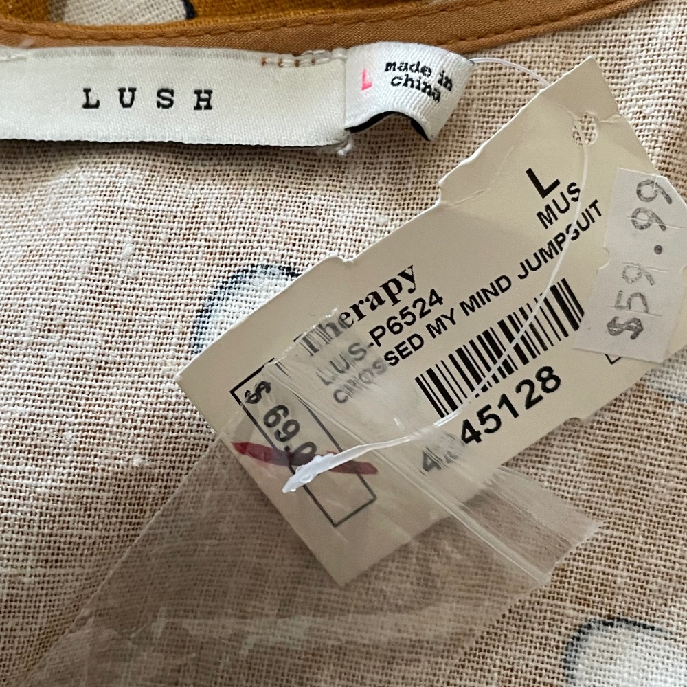 NWT Lush Jumpsuit Size Large - Picture 5 of 8